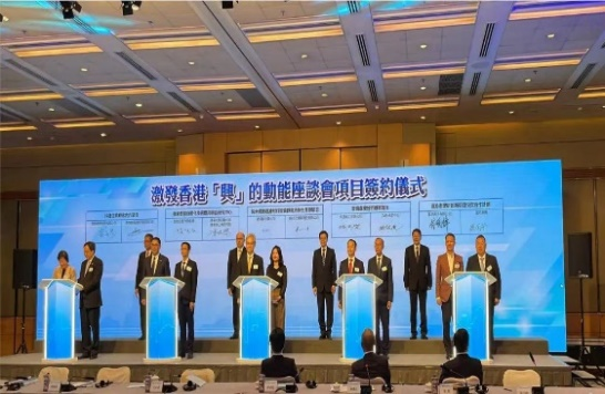 ������ϯ��������ۡ��ˡ��Ķ�����̸�ᡱ����������ǩ��ƴ���������¼