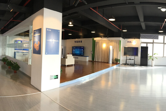 �ƴ�Ѷ�ɰ���CHiME-4���ʶ�ͨ��������ɢ��ʶ���������ھ�